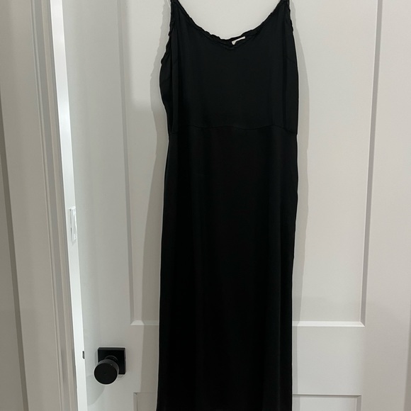 Aritzia Wilfred Mille Black Silk Dress Size 6 - Picture 5 of 5